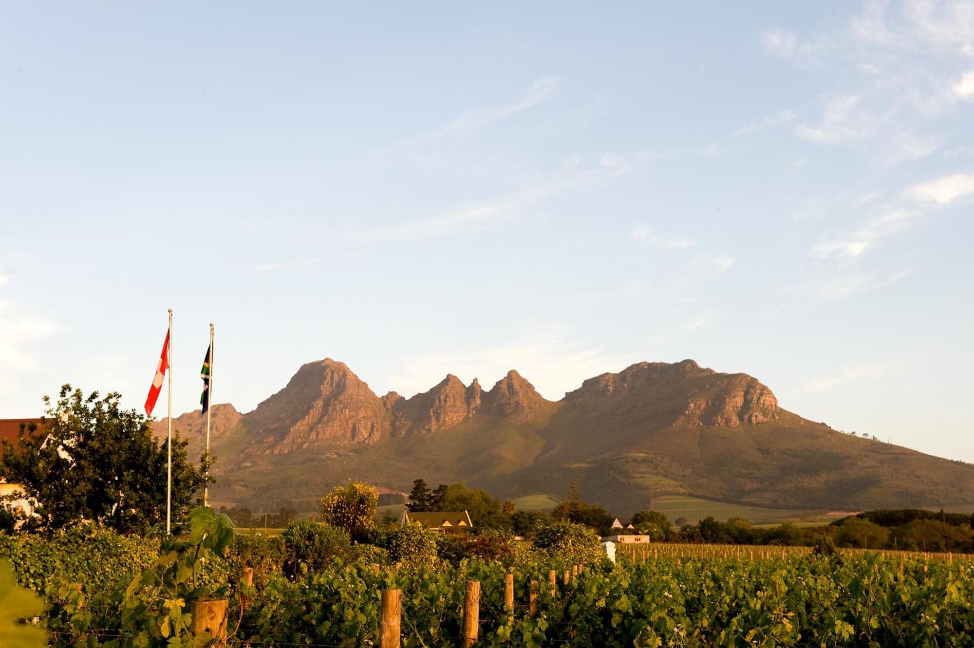 Eikendal Lodge Stellenbosch Exterior photo